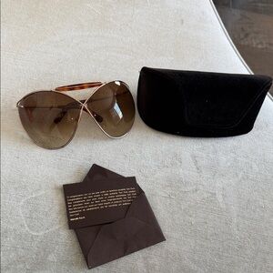 Tom Ford TF 220 Aviator sun glasses gradient lenses brown oversized w case
